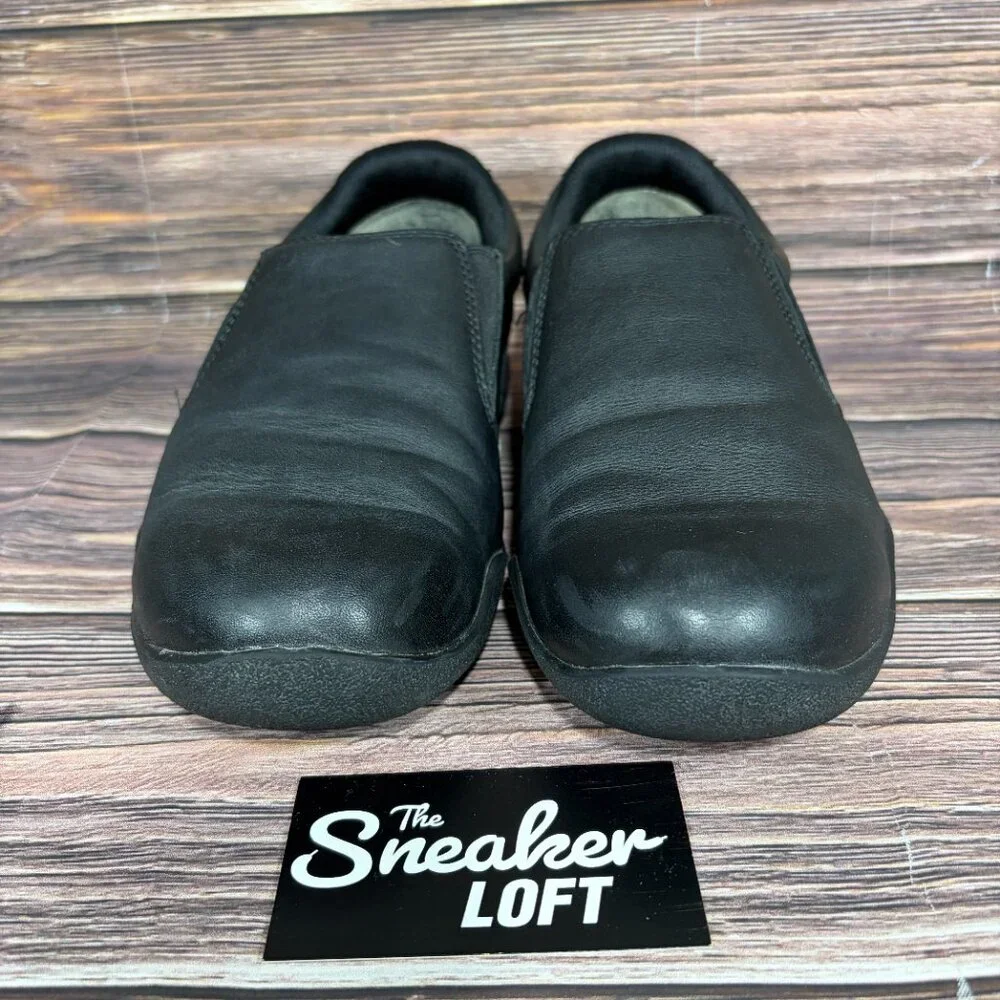 Kuru Kivi Women's Black Comfort‎ Slip On Leather Shoes 7.5 Wide
